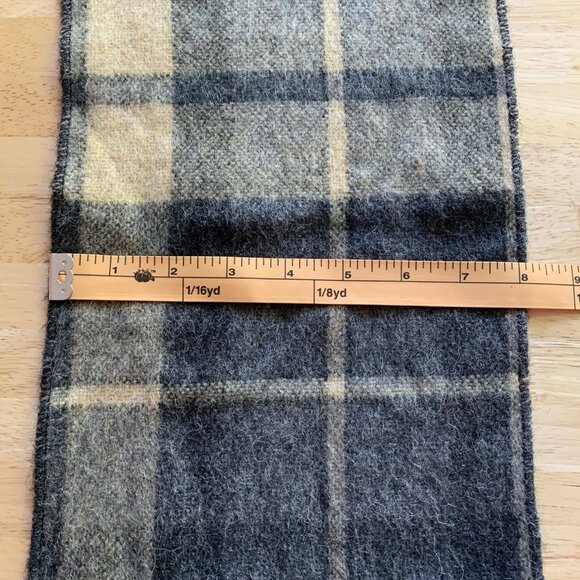 Alpaca Scarf Made In Peru 100% Alpaca Plaid Gray Yellow Excellent Condition - Picture 5 of 7